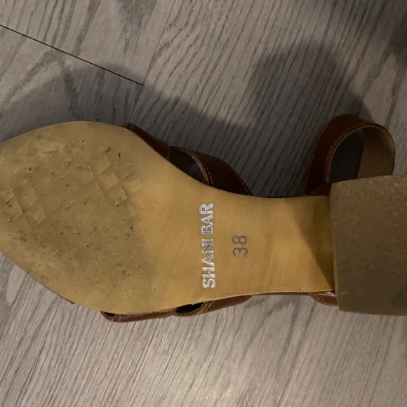 Shani Bar strappy Mary Janes - Picture 4 of 5